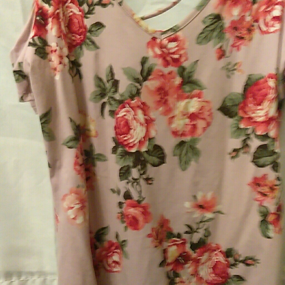 Rose cold shoulder top